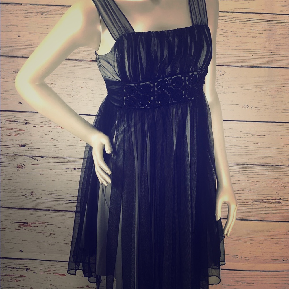 Youth Girls Size 14 Black/White Sheer Dress